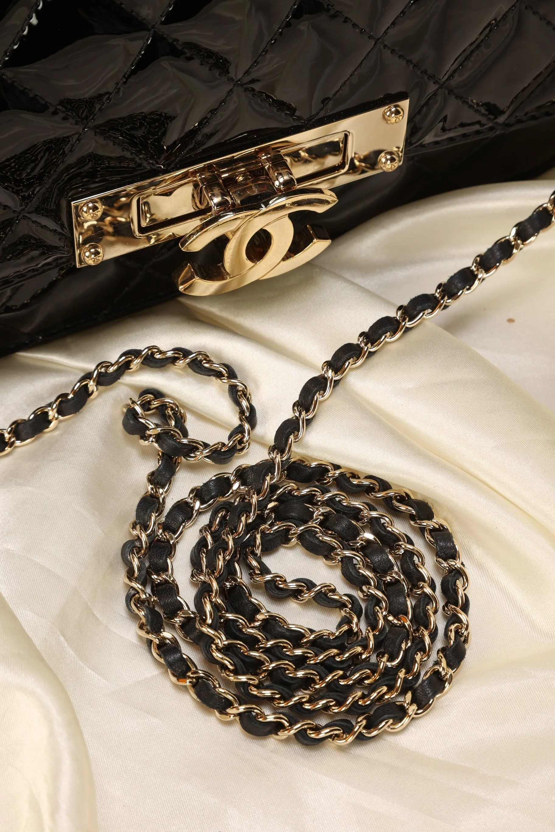 CL Patent CC Chain Bag