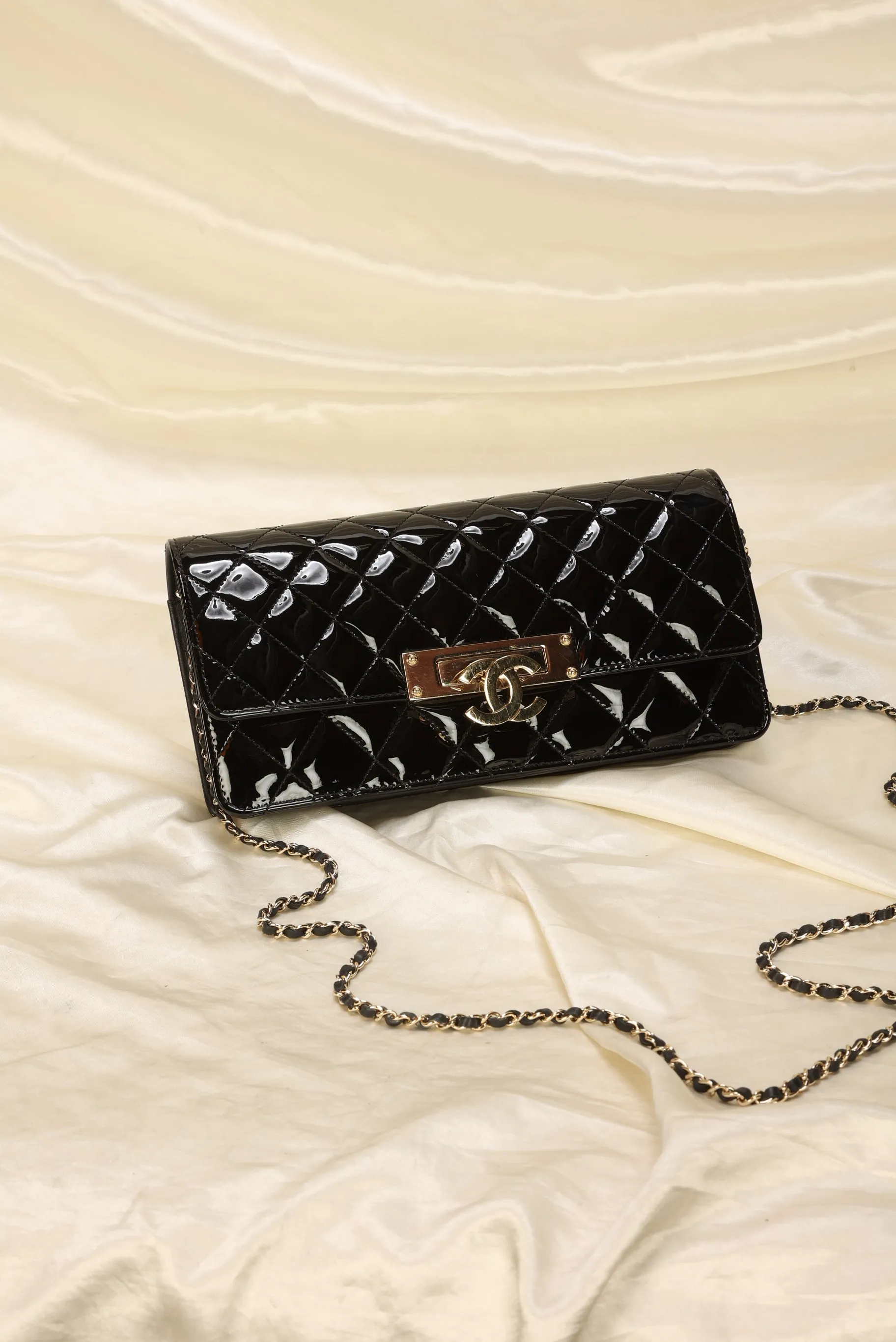 CL Patent CC Chain Bag