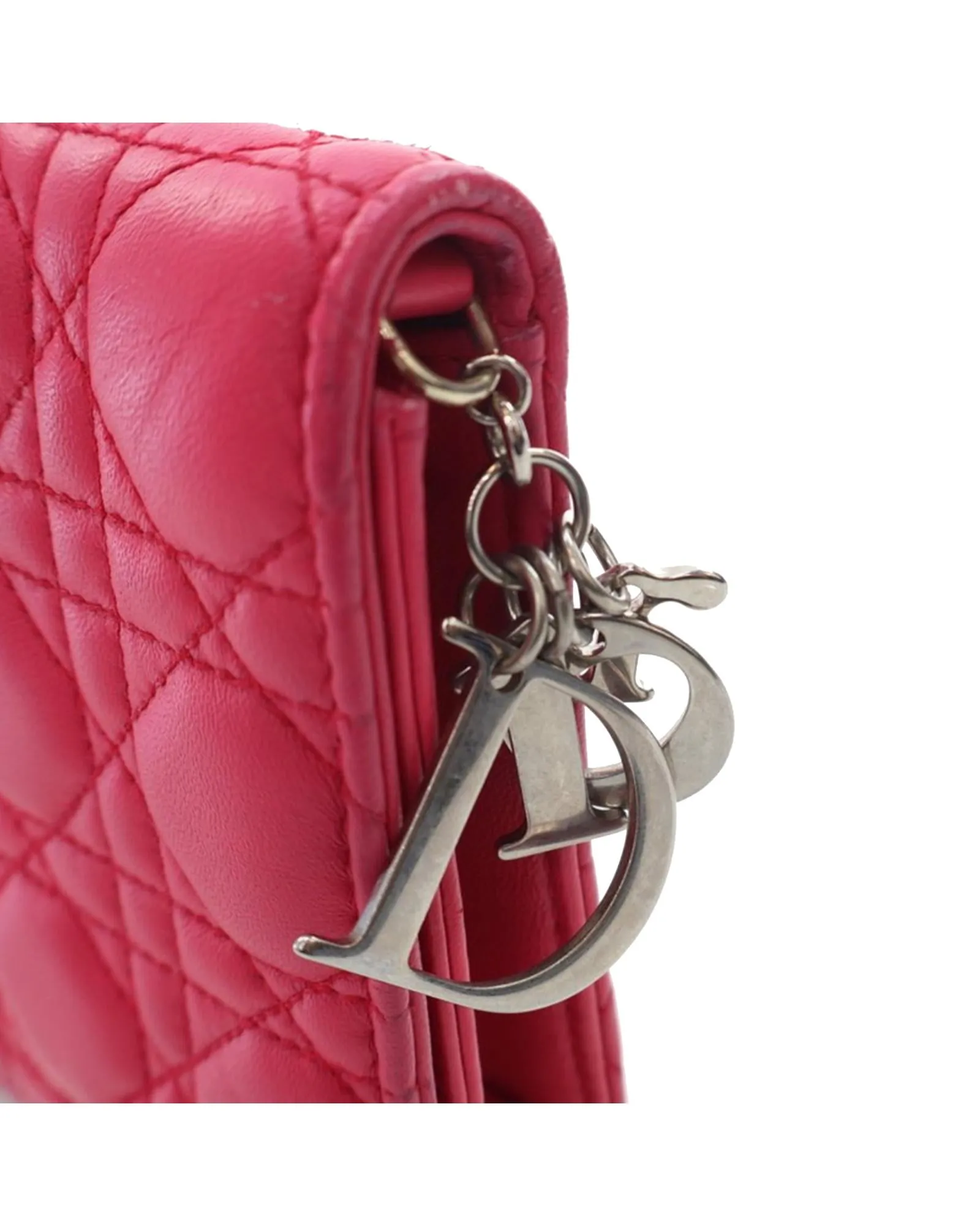Quilted Lambskin Chain Wallet with Flap Closure