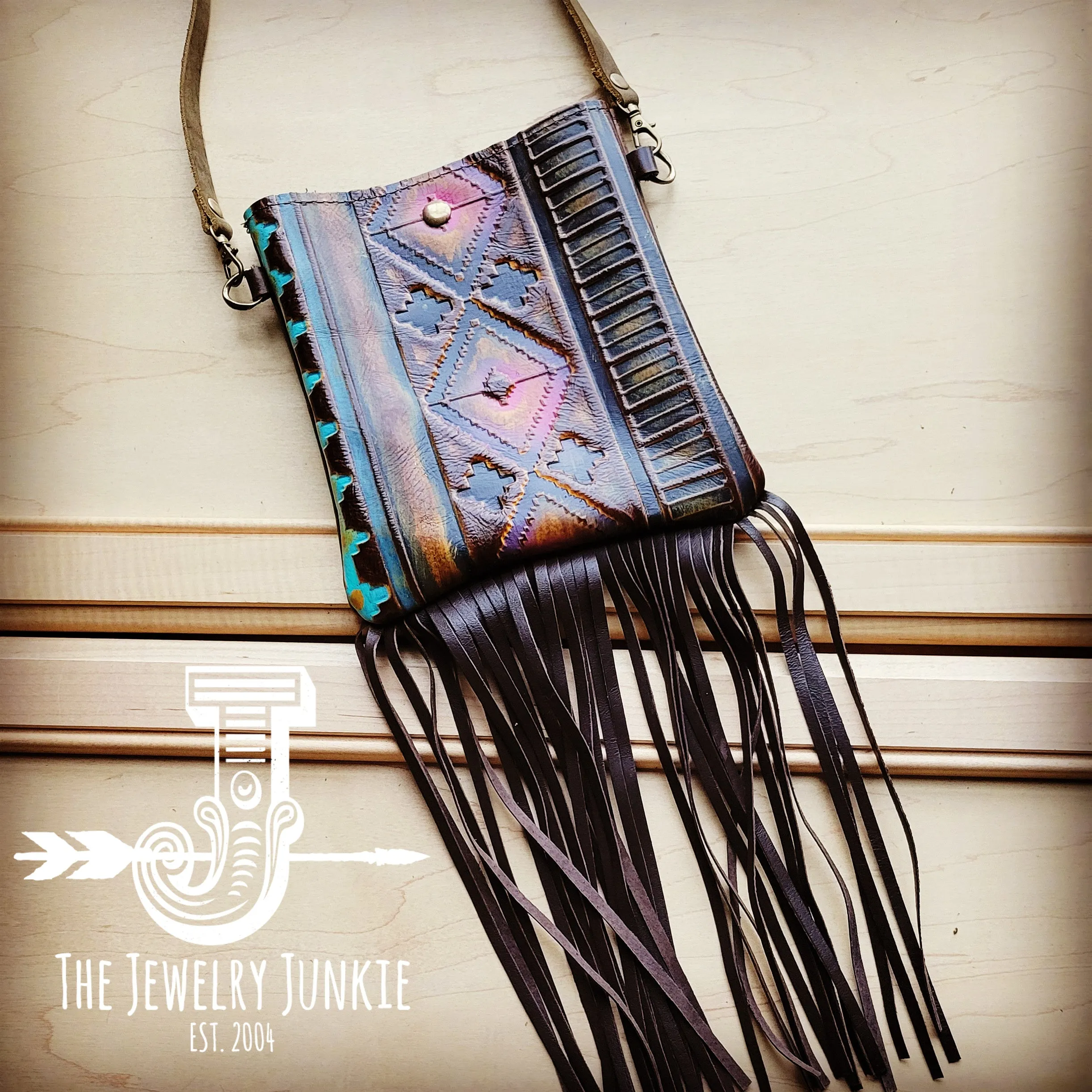 **Small Crossbody Handbag w/ Magenta Navajo Leather 512n