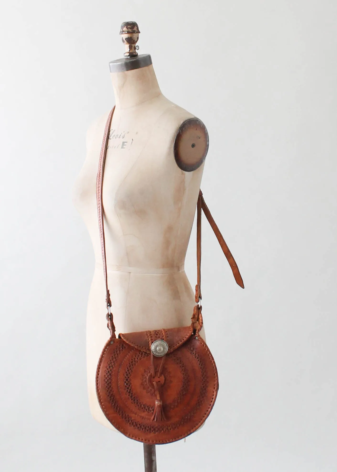 Vintage 1970s Moroccan Tooled Leather Round Purse