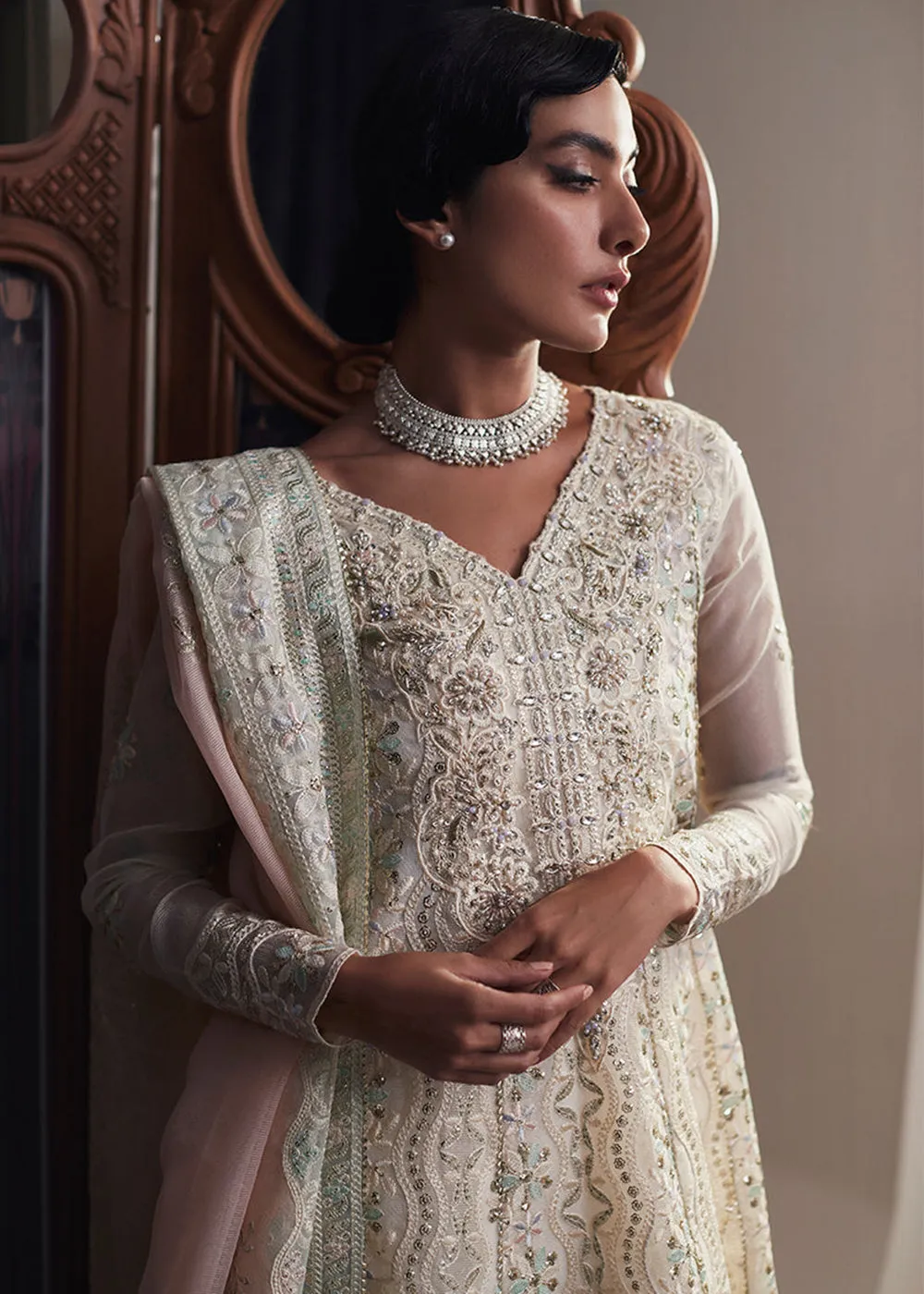 White Organza Net Pakistani Suit | Mushq | Qala Kamdaani | Aaila
