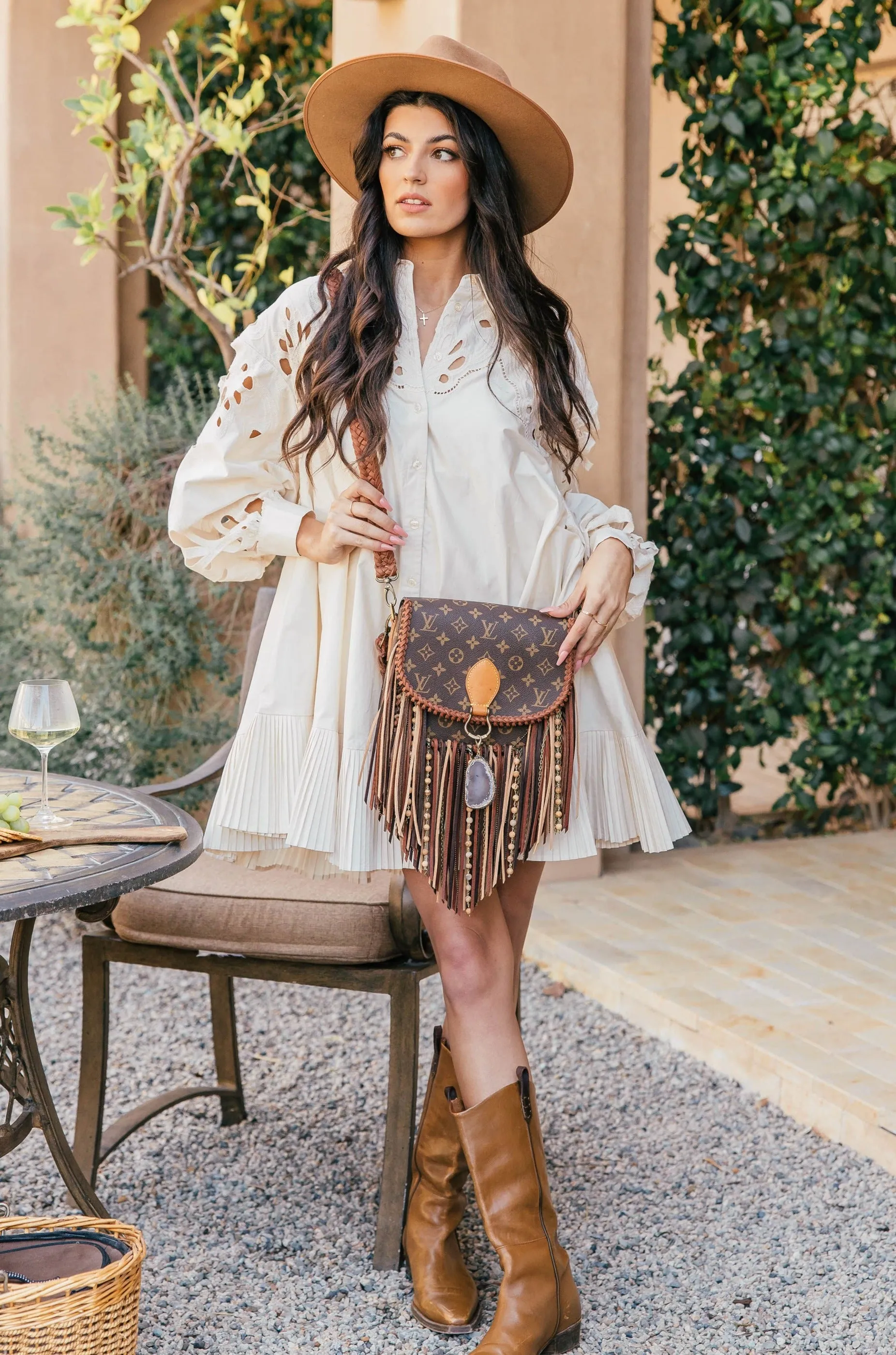 World Traveler - Short Fringe